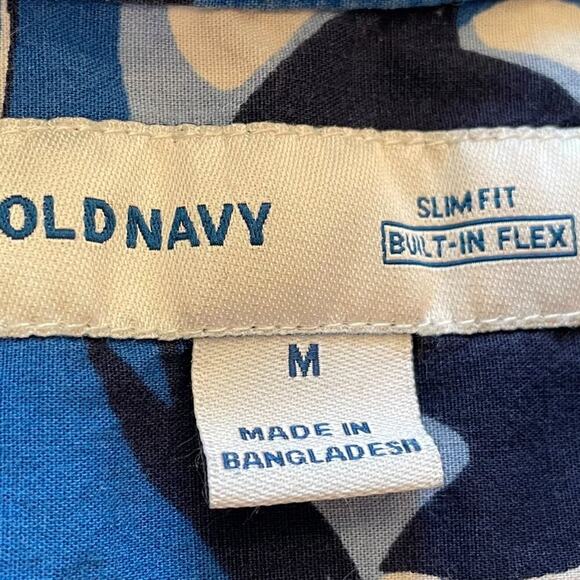 Old Navy Slim Fit Flex Blue Button Down Short Sleeve Shirt Tropical Fish Size M - Picture 4 of 8